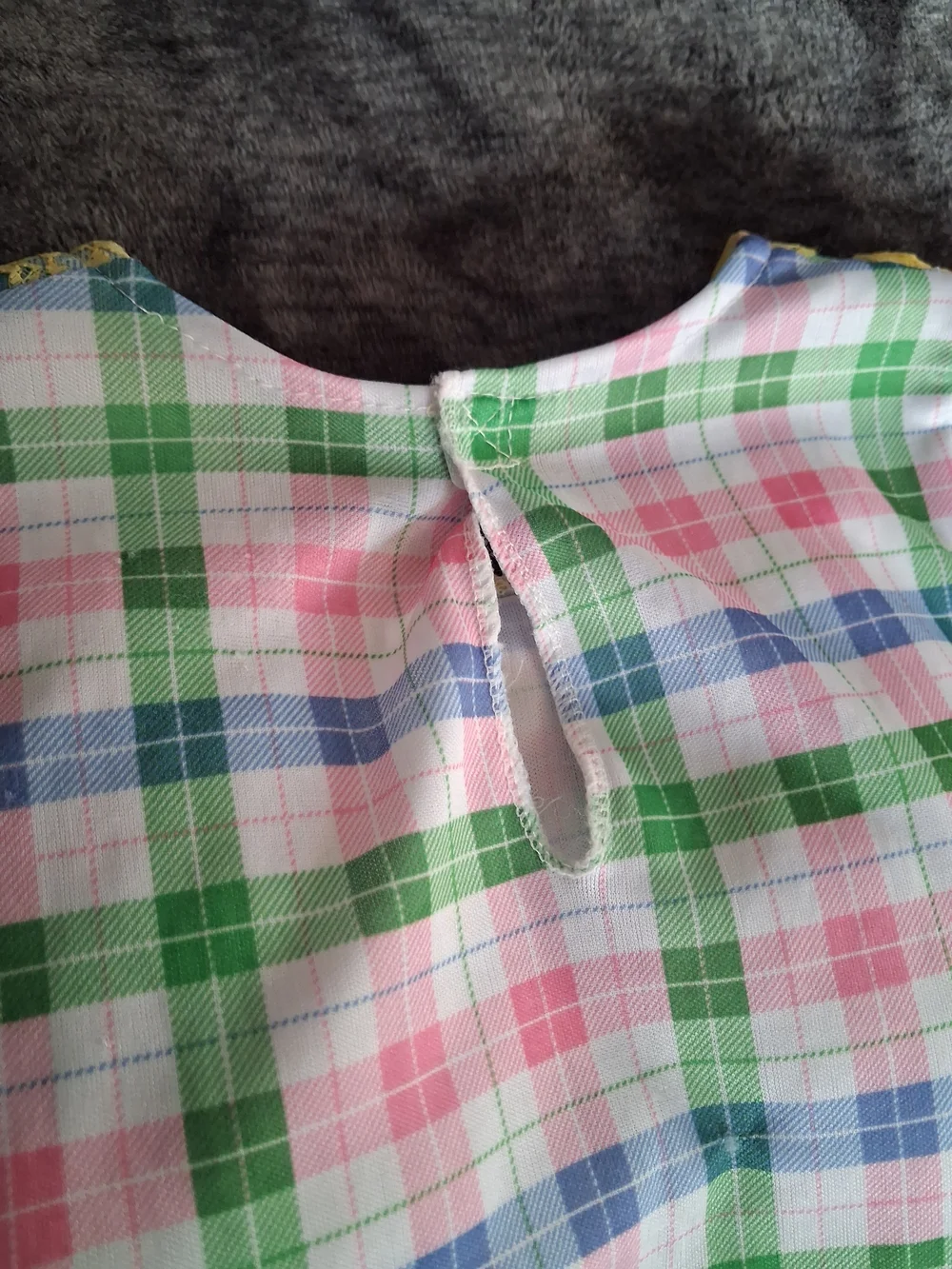 Old Lady Plaid Dress Halloween Costume Fake Padded Chest Kids, Girls Size M